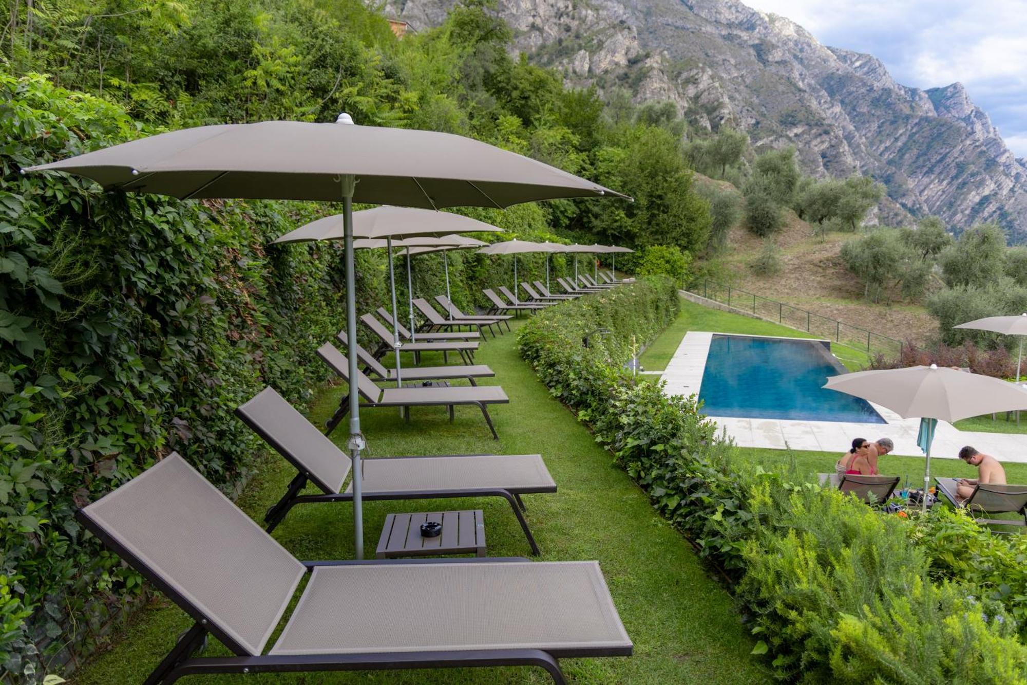 Llac Living Nature Hotel Limone sul Garda Luaran gambar