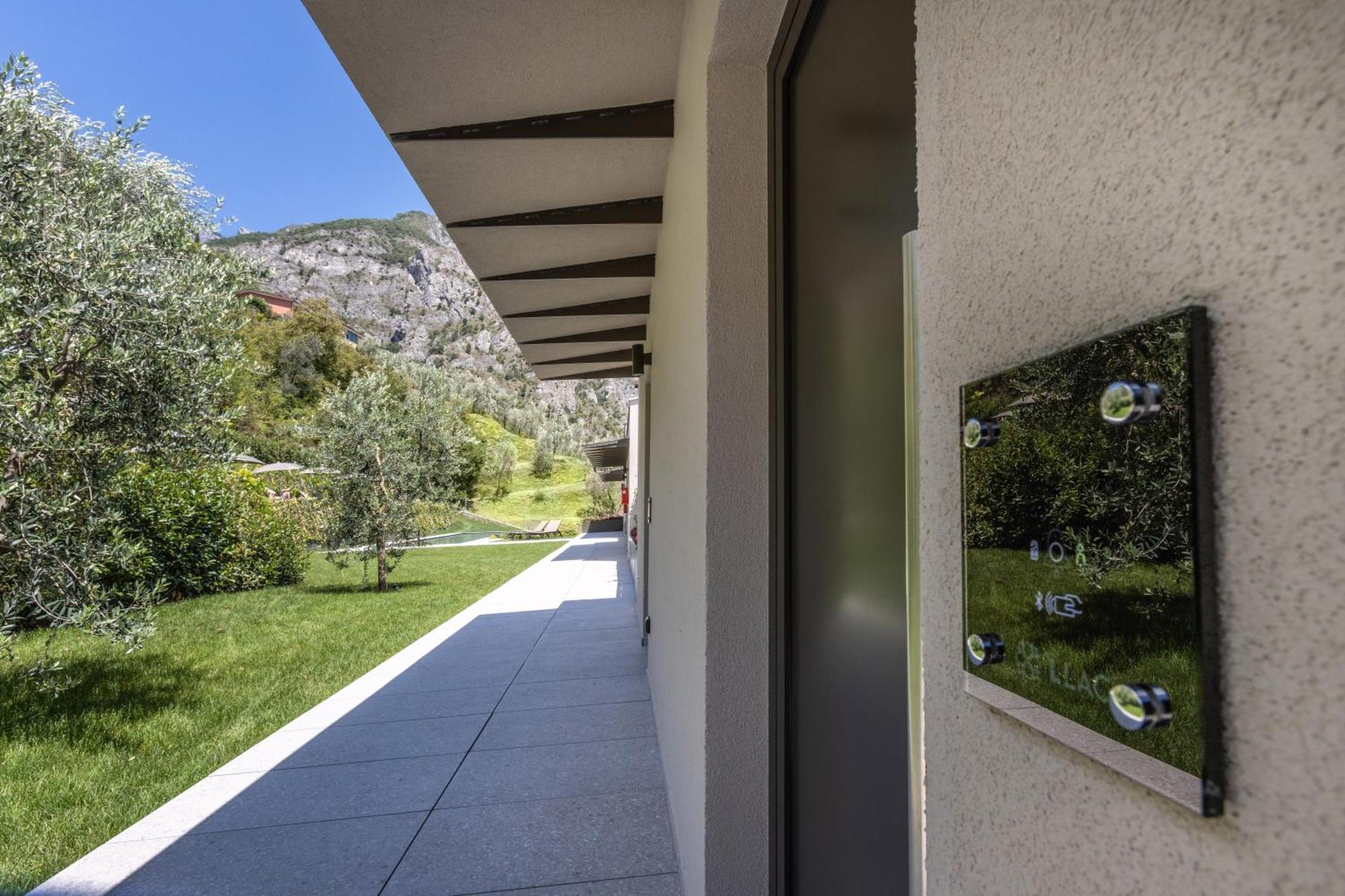 Llac Living Nature Hotel Limone sul Garda Luaran gambar